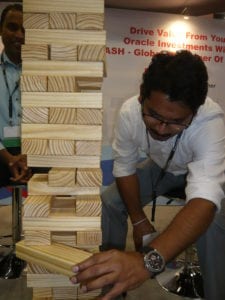 yash-technologies-lured-potential-leads-with-giant-jenga-and-giant-kerplunk