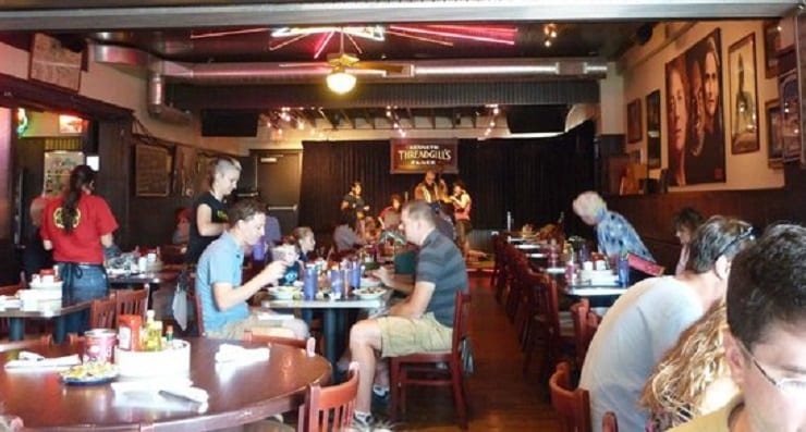 D.E.A.L.: The “Father of Austin Country Music” Lives On at Threadgill’s