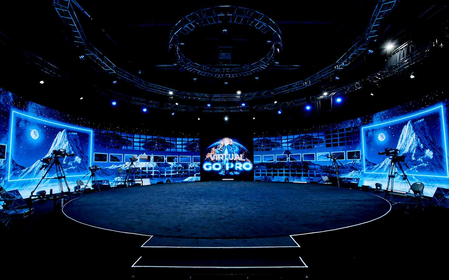 Wror Studio Worre Studios Launches Interactive Facility for Hybrid Events » Exhibit ...