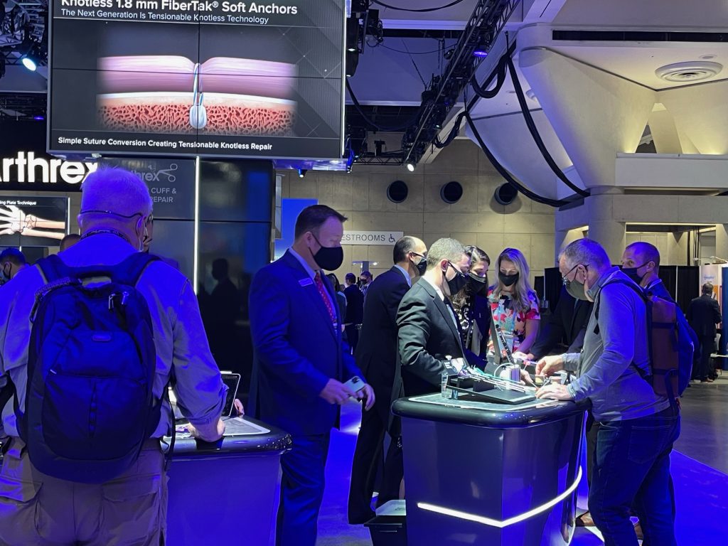 Axis Lighting Is Full of Lightbulb Moments » Exhibit City News