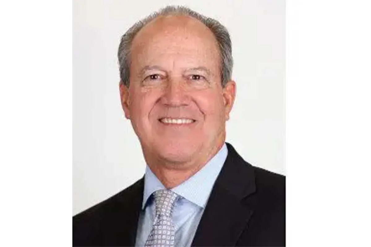 David DuBois Announces Retirement as President of Exhibitor Group ...