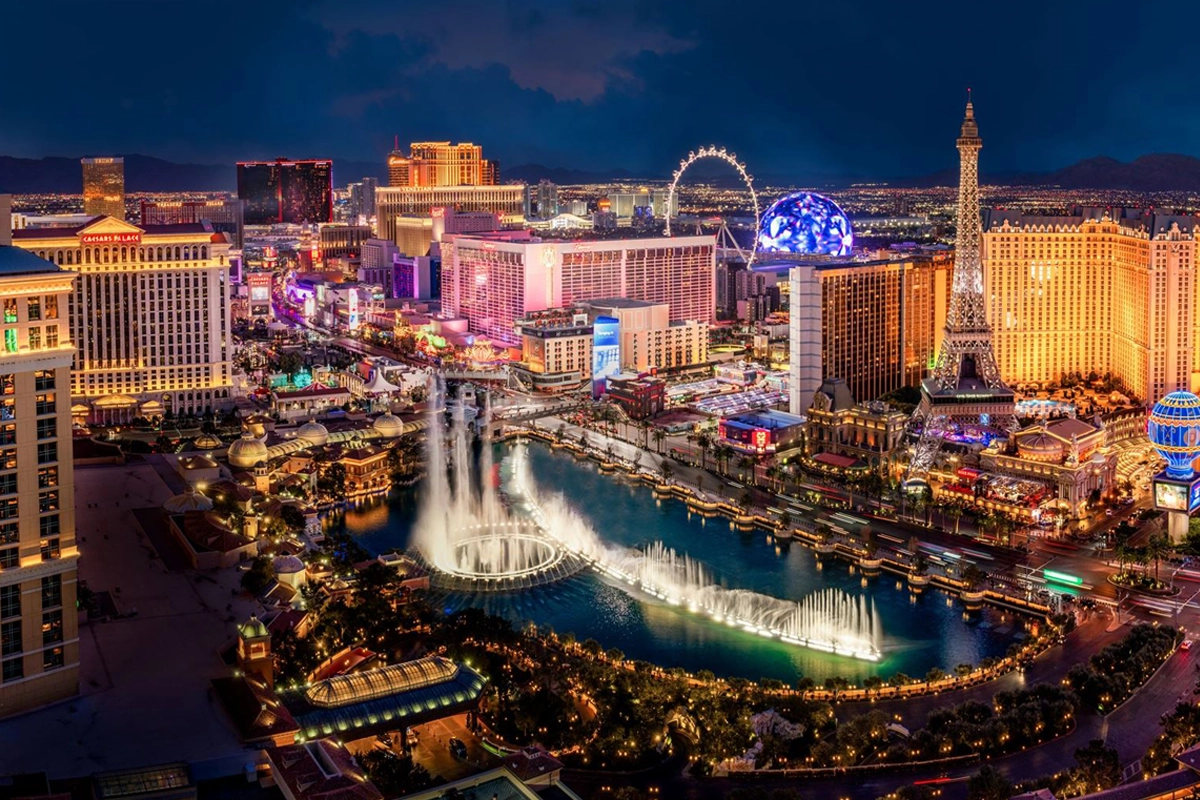 Las Vegas August Briefs: Shows, Resorts, and Venues